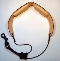 Cebulla M 57cm-Black Leather Saxophone Strap with fibre hook